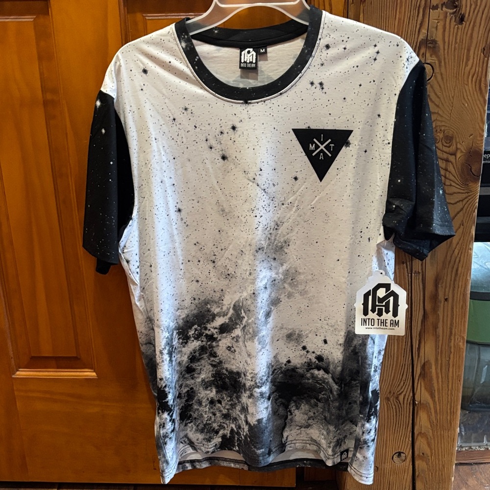 Black and White Men's Graphic Tee
